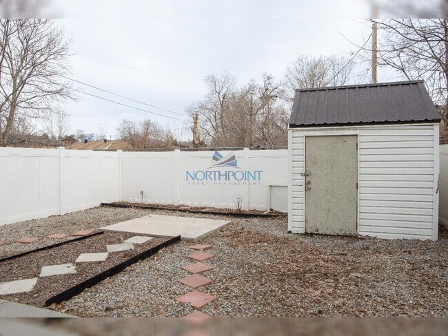 Building Photo - 2BR/1.5BA | Newly Renovated House Duplex | Private Backyard |  In International Peace Garden!