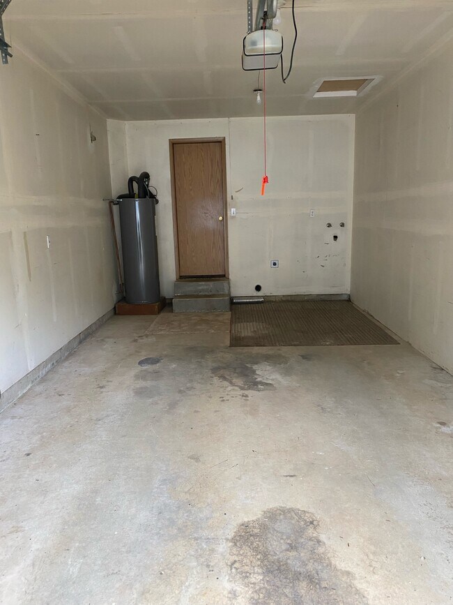 Building Photo - 73 E Pine Park Ln