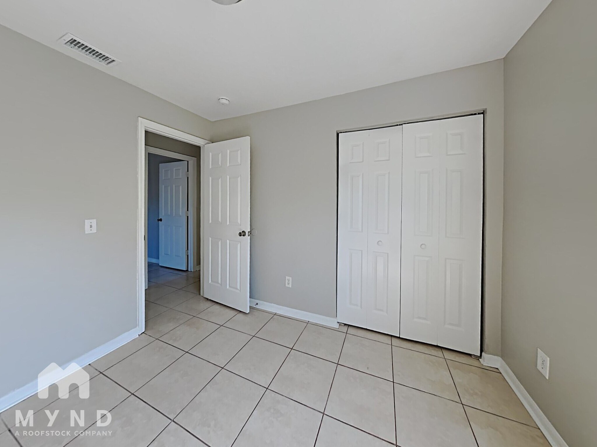 Building Photo - 3626 N 55th St