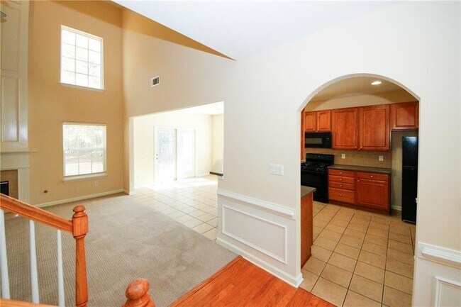 Building Photo - 587 Creek Valley Ct