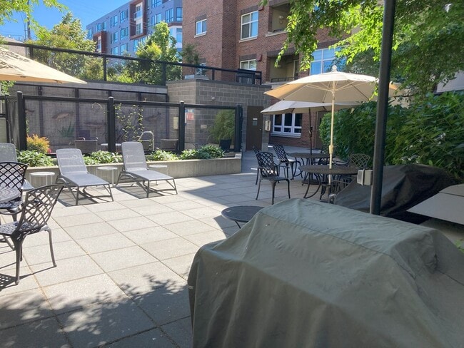 Building Photo - 5450 Leary Ave NW