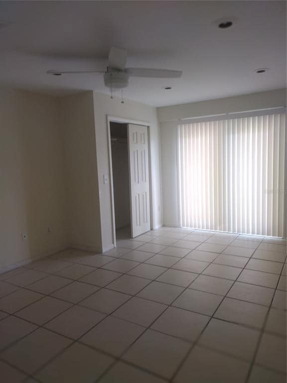 Building Photo - 4841 Blossom Dr