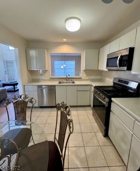 Building Photo - 97 Giordano Dr