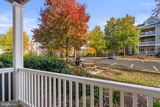 Building Photo - 501 Sunset View Terrace SE