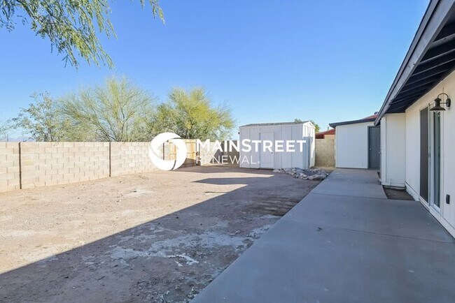 Building Photo - 3 Bedroom Pet-Friendly Home in Tucson, AZ ...