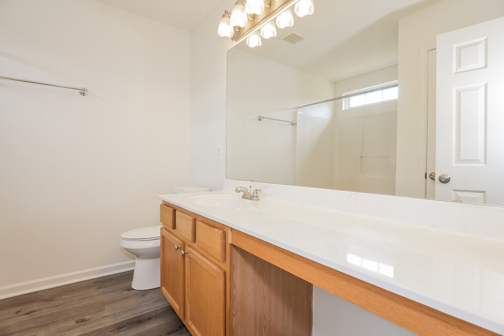 Building Photo - 2120 Speedwell Ct