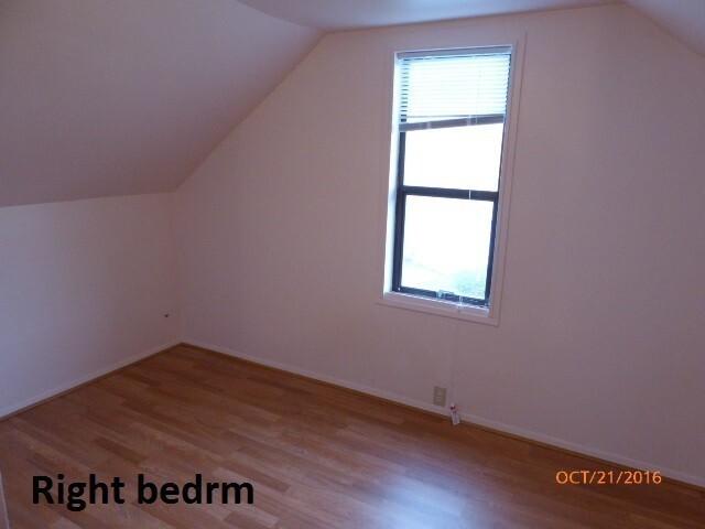 Building Photo - Charming 2 Bed 1 Bath Home in Ballard