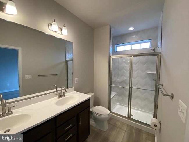 Building Photo - 1659 Magundy St