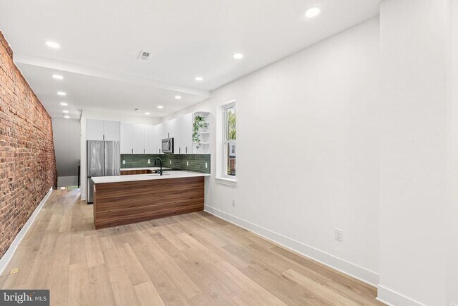 Building Photo - 4503 N 19th St