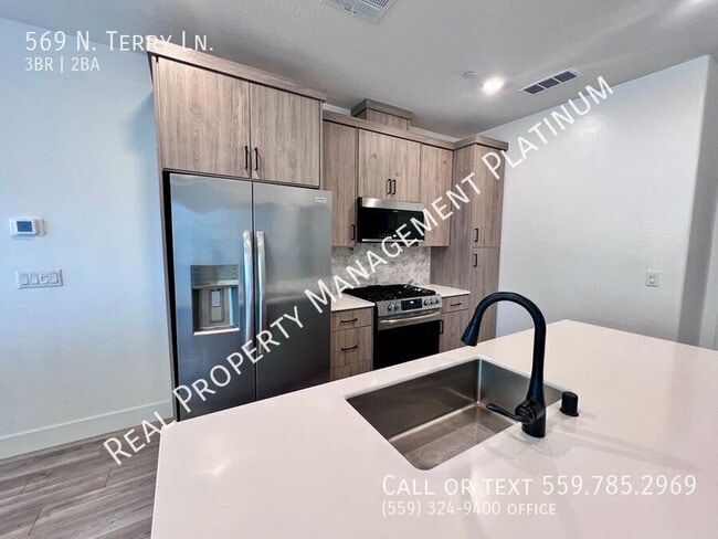 Building Photo - 569 N Terry Ln