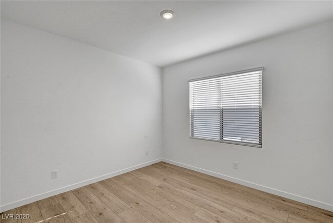 Building Photo - 1498 Marsh Bird St