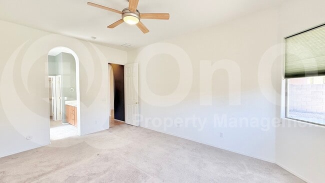 Building Photo - 3027 W Cottonwood Ln