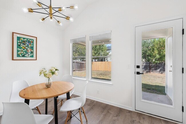 Building Photo - 16612 Trevin Cove