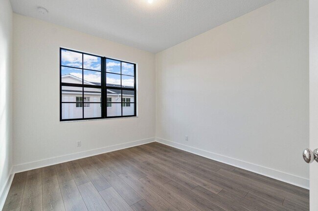 Building Photo - 5320 Sagan Ln