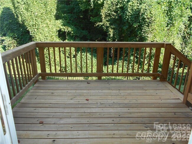 Building Photo - 3441 Park South Station Blvd