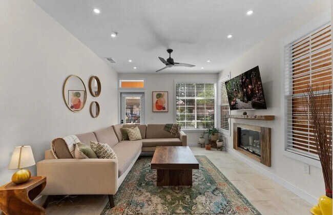 Building Photo - 18622 Caminito Cantilena