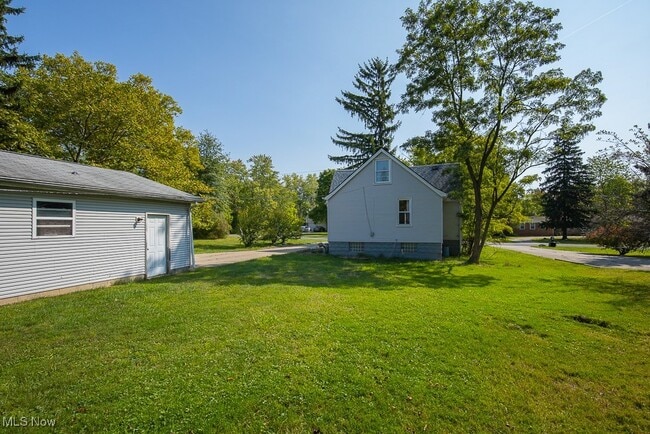 Building Photo - 3702 Avondale Rd