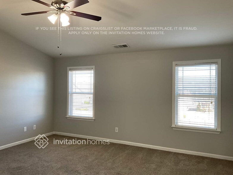 Building Photo - 2322 Loowit Falls Dr