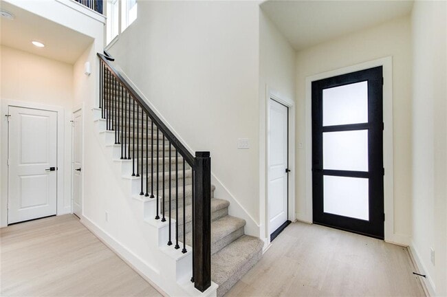 Building Photo - 4336 Avron Dr