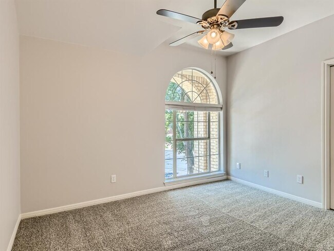 Building Photo - 16104 Fritsch Cove