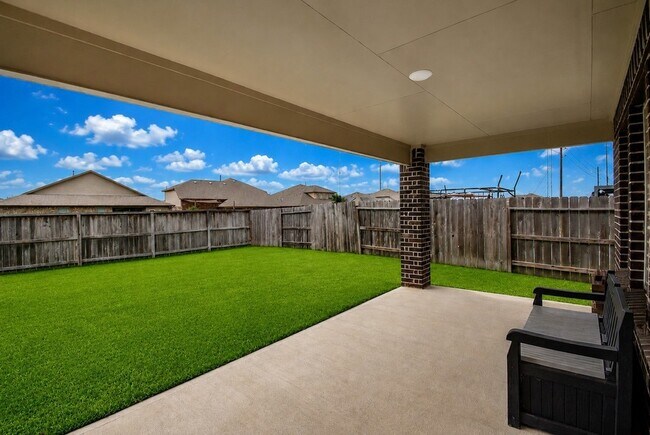 Building Photo - 1334 Bellingham Park Dr