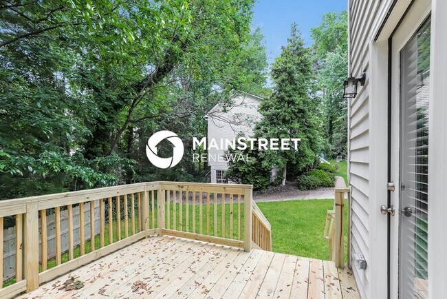 Building Photo - 3 Bedroom Pet-Friendly Home in Winston-Sal...