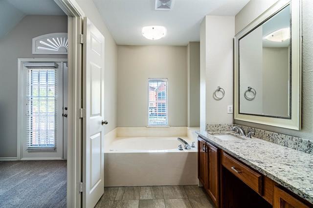 Building Photo - 316 Mozart Way