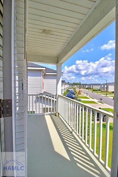 Building Photo - 232 Flagler Dr