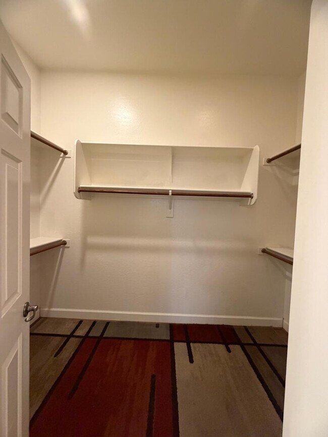 Building Photo - 4505 W McNeil St