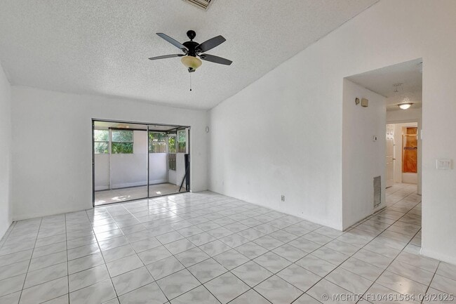 Building Photo - 5105 Arbor Glen Cir