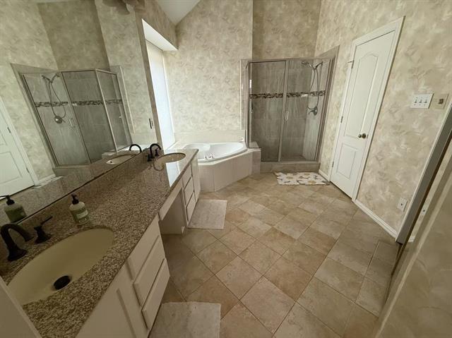 Building Photo - 4640 Wales Dr