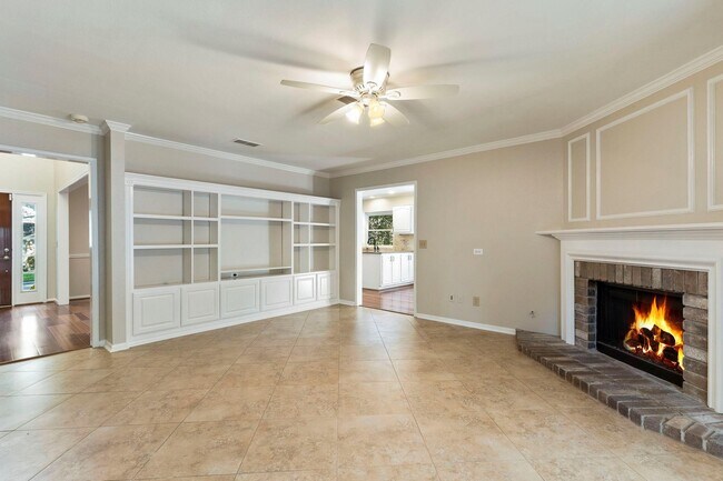 Building Photo - 58 Fire Flicker Pl