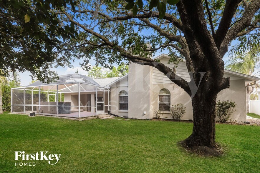 Building Photo - 4411 Blantyre Pl