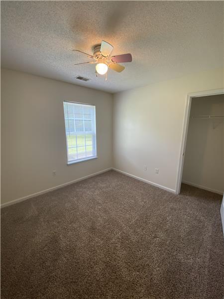 Building Photo - 417 Shadowbrook Cir