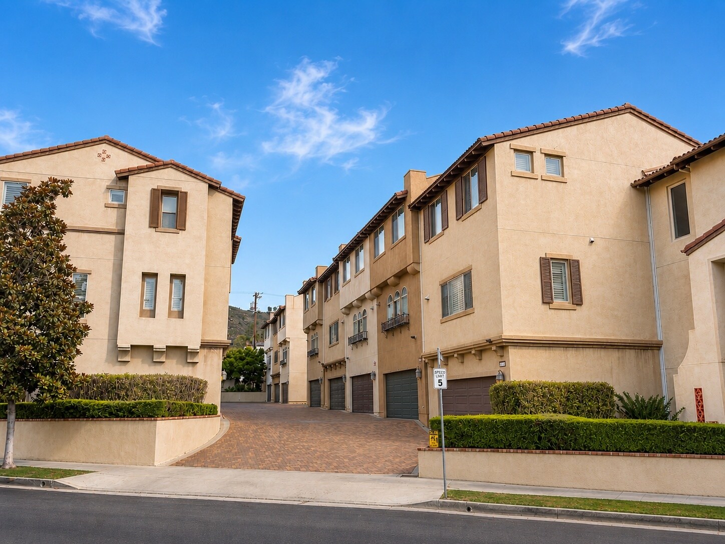 Building Photo - 5046 Mosaic Ct