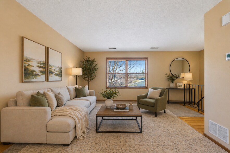 Building Photo - 3321 Berwood Ct W