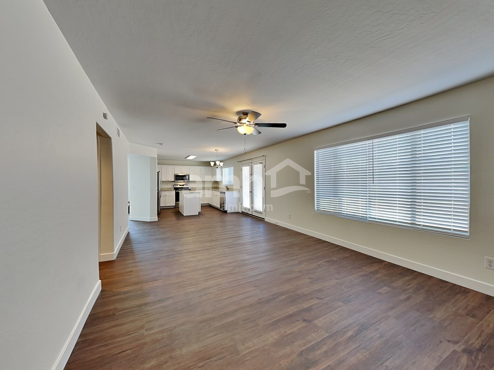 Building Photo - 5230 W Ian Dr