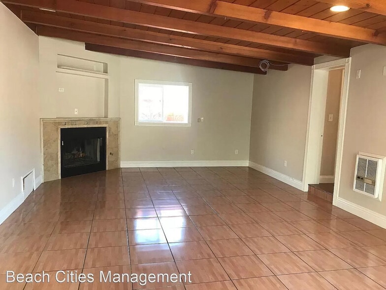 Building Photo - 4733 Levelside Ave