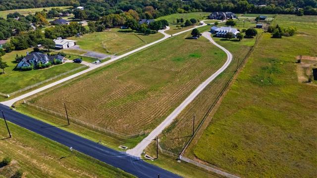 Building Photo - 1095 Stinson Rd