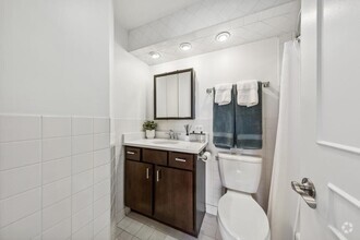 Building Photo - 1 bedroom in Chicago IL 60614