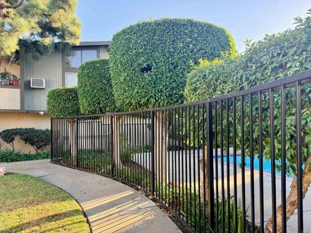 Building Photo - 808 Coriander Dr