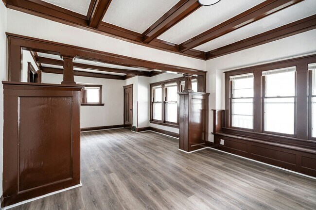 Building Photo - 3180 N 15th St