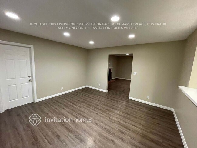 Building Photo - 829 Calle Catalpa