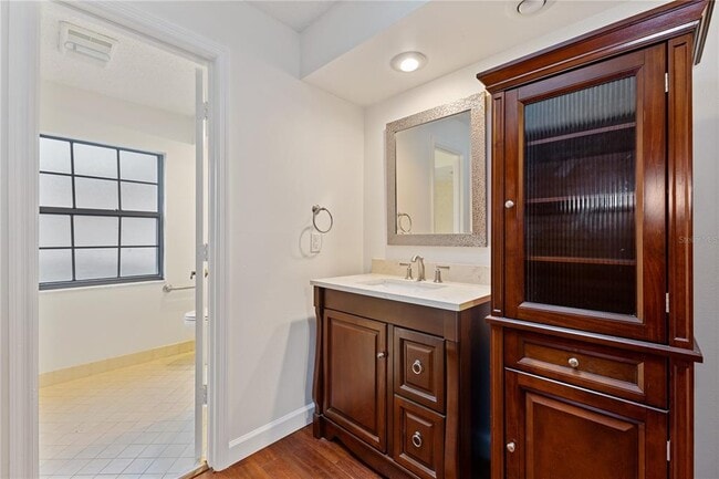 Building Photo - 7423 Elsworth Ct