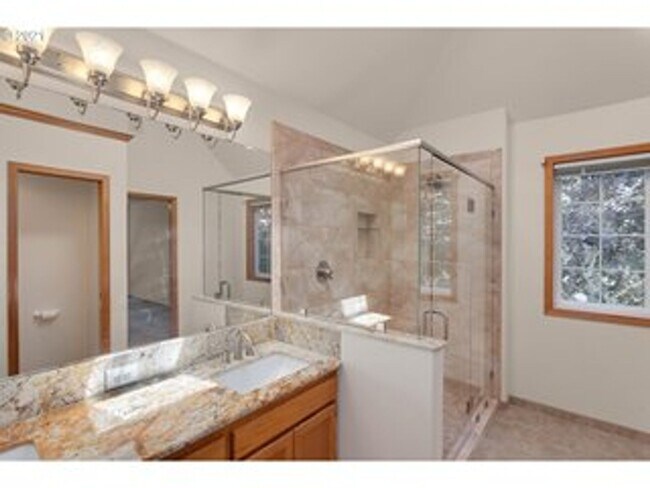 Building Photo - 4 Bedroom Bethany Home on a Large Corner L...