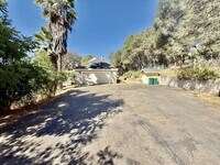 Building Photo - Beautiful country home