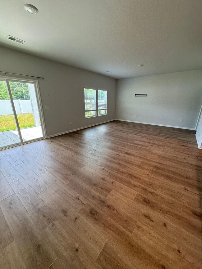 Building Photo - 1599 Swing Bridge Way