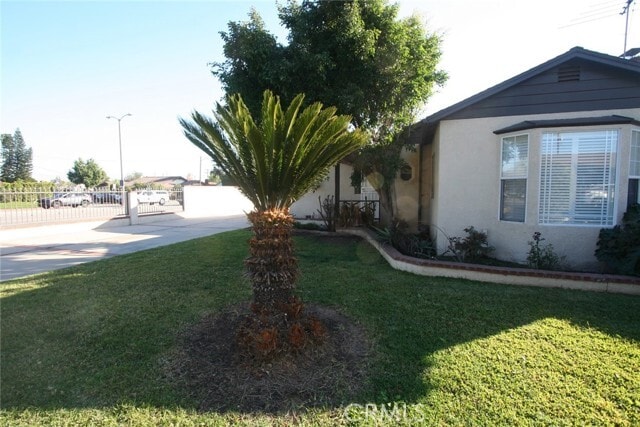 Building Photo - 9968 Daines Dr