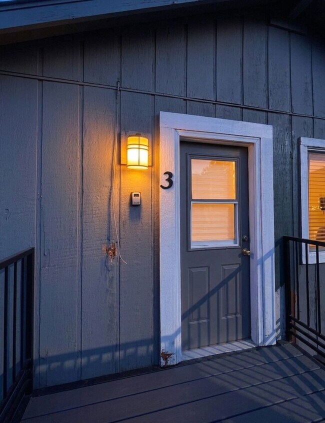 Building Photo - New Listing in BRECK!  Now Colorado 2 Bedroom with 2 surface spots available for 1-Year lease.  W...