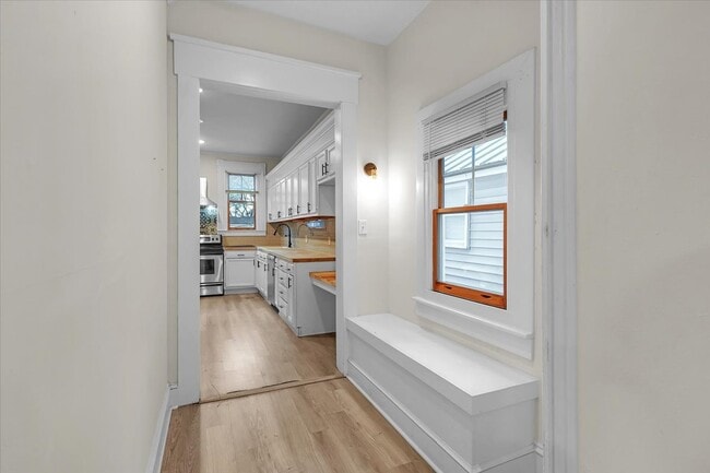 Building Photo - 1336 Seaboard Ave